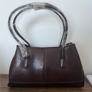 Elegant Brown Leather Handbag